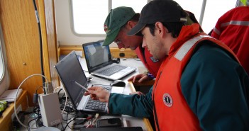 Gliding into the Honguedo Strait: critical ocean monitoring for whales at risk
